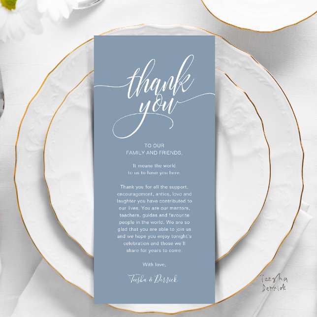 Probe Dinner Place Einstellung Danke Karte (Modern Script Wedding Guest Dinner Reception Brunch Lunch Thank You Card in Warm Dusty Blue)