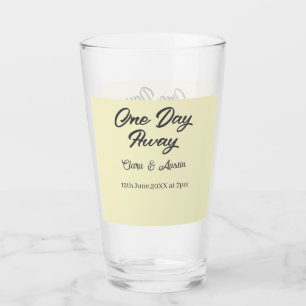 Probedinner Einen Tag entfernt Nacht vor Name da Glas