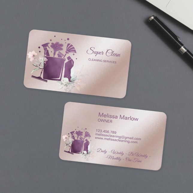 Professional House Cleaning Rose Gold Glitter Chic Visitenkarte (elegant cleaning business card with bucket tools and flowers, rose gold and purple color)