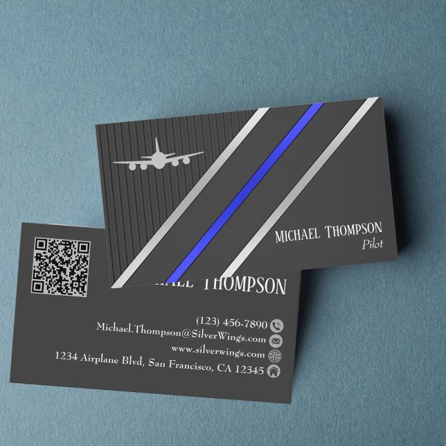 Professional QR Code Pilot Stylish Aviation Visitenkarte (Von Creator hochgeladen)
