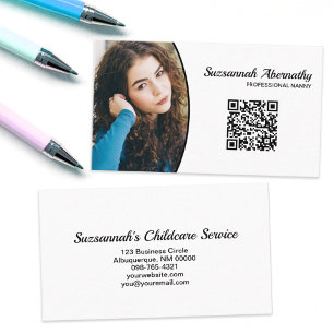 Professionelle Nanny Individuelles ovales Foto-QR- Visitenkarte