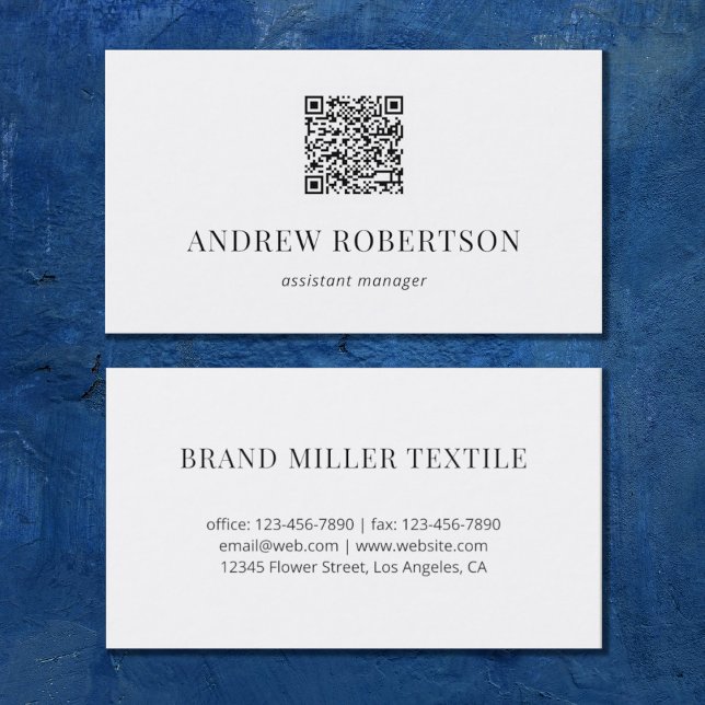 Professioneller minimaler QR-Code Visitenkarte (Von Creator hochgeladen)