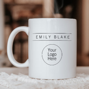 Professioneller minimalistischer Geschäftsmug mit Kaffeetasse