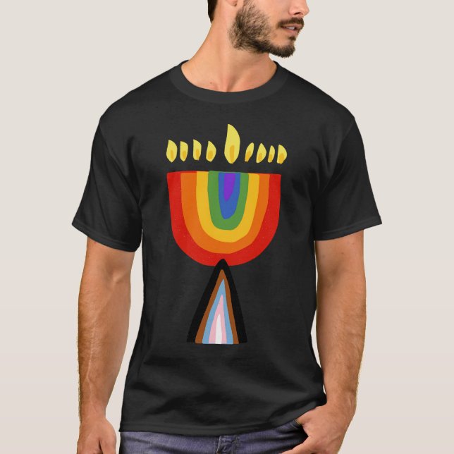 Progress Pride Chanukiah T-Shirt (Vorderseite)