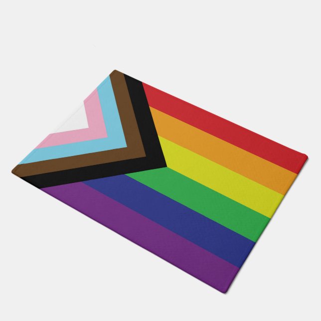 Progressive LGBTQIA-Flagge Fußmatte (Schrägansicht)