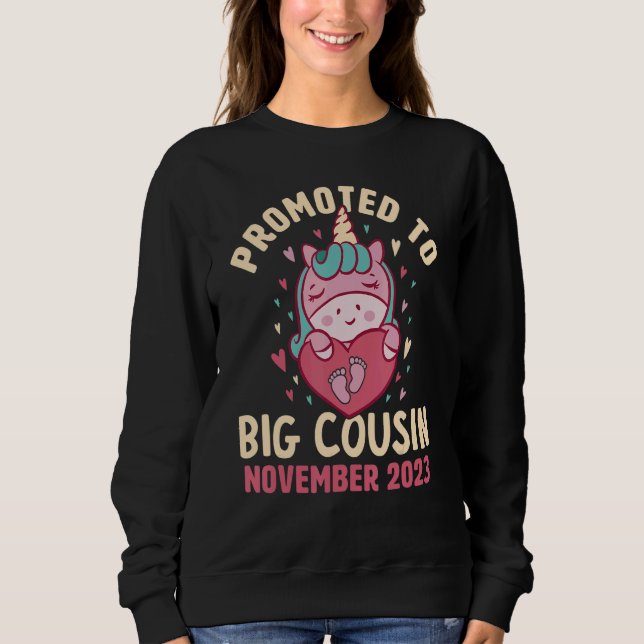 Promoted to Big Cousin November 2023 Unicorn Heart Sweatshirt (Vorderseite)