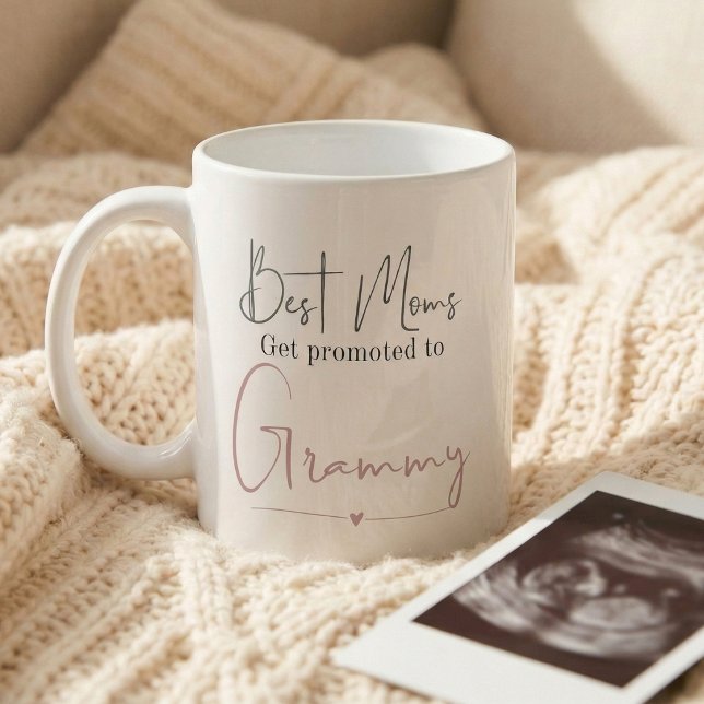 Promoted to Grammy Gift Pregnancy Announcement Kaffeetasse (Best moms get promoted to Grammy mug)