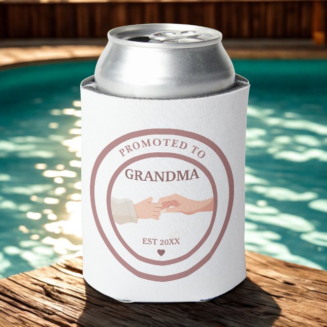 Promoted to Grandma Est. 20XX Can Cooler Dosenkühler (Von Creator hochgeladen)