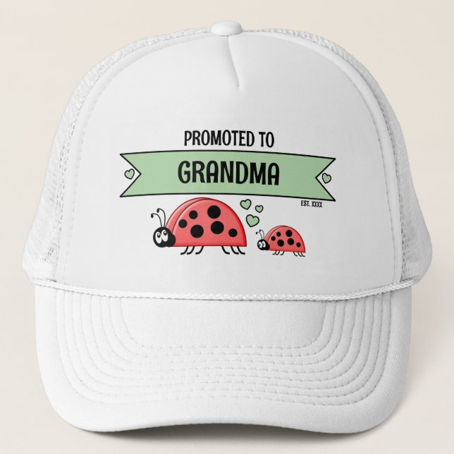 Promoted to Grandma ladybugs white green Truckerkappe (Vorderseite)