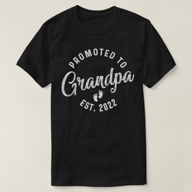 Promoted To Grandpa 2022 For First Time Fathers Ne T-Shirt (Design vorne)
