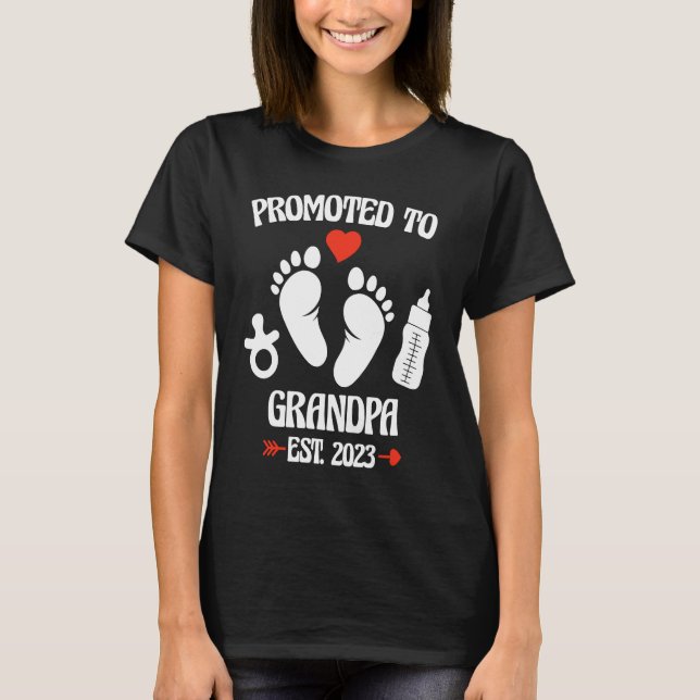 Promoted To Grandpa 2023 First Time New Grandpa Pr T-Shirt (Vorderseite)