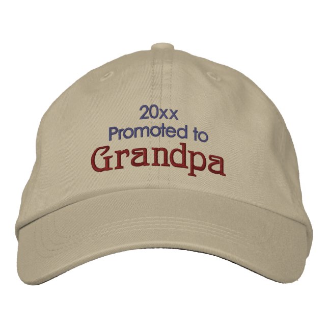 Promoted to Grandpa and Year Father's Day Bestickte Baseballkappe (Vorderseite)