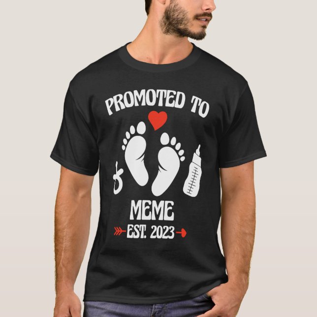 Promoted To Meme 2023 First Time New Grandma Pregn T-Shirt (Vorderseite)