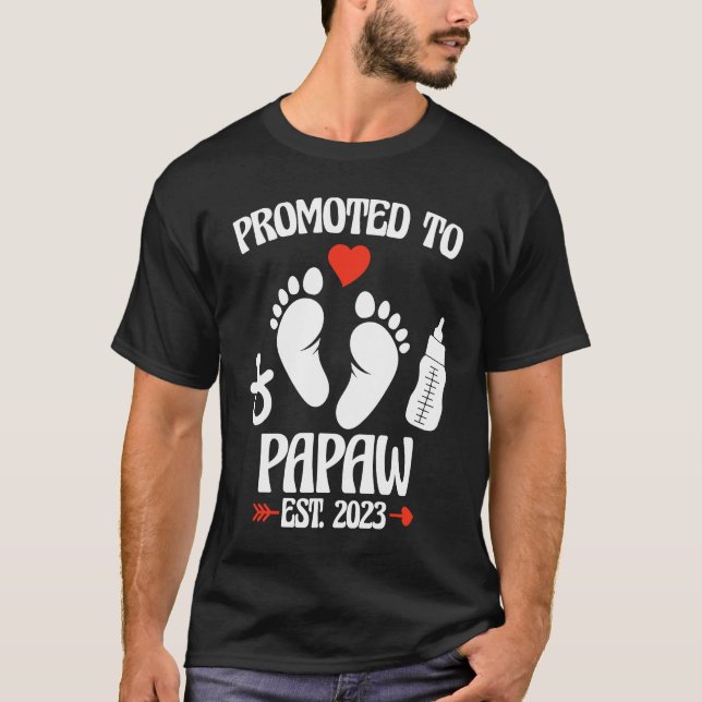 Promoted To Papaw 2023 First Time New Grandpa Preg T-Shirt (Vorderseite)