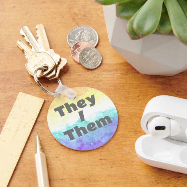 Pronoun Boho Genderfaun Pride Flag Schlüsselanhänger (Schreibtisch)