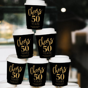 Prost auf 50 Jahre individuelles goldenes schwarze Pappbecher