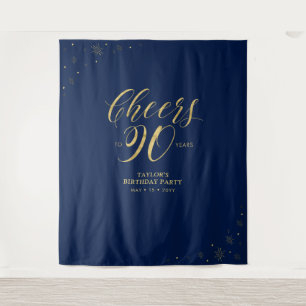 Prost auf 90 Jahre, Gold & Navy 90. Geburtstagsfei Wandteppich