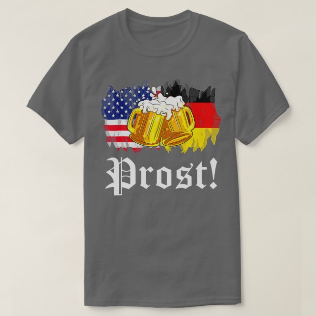 Prost Beer German American Flag Oktoberfest Men  T-Shirt (Design vorne)