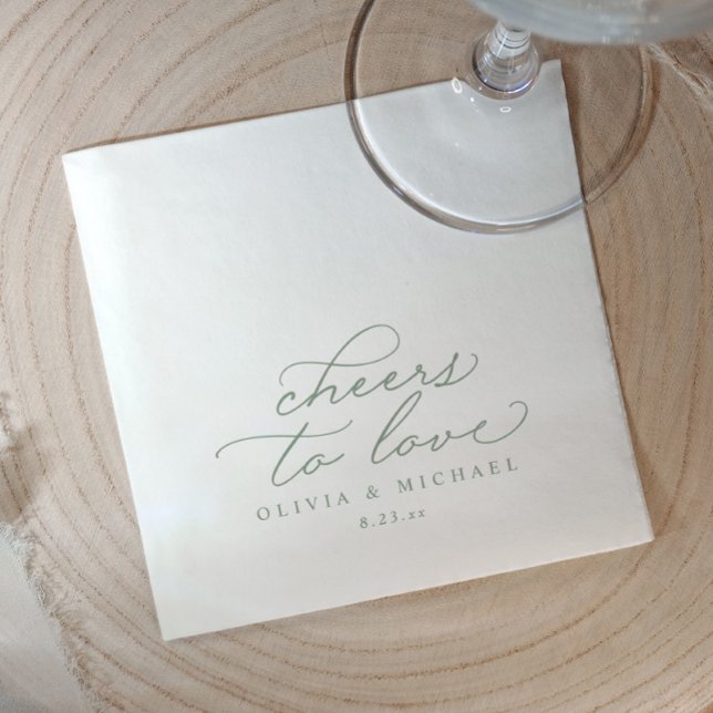 Prost Hochzeitsservietten Elegant Hellgrün Serviette (Elegant sage green “cheers to love” wedding napkins with calligraphy script, modern reception décor.)