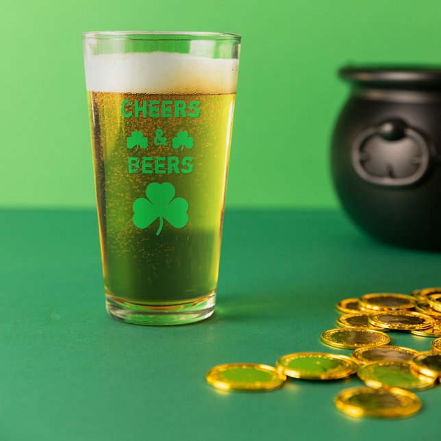 Prost und Bier Glas (Von Creator hochgeladen)
