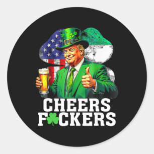 Prost zum St. Patrick's Day Lustiger Biertrinker Runder Aufkleber