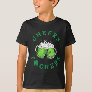 Prost zum St. Patrick's Day Männer Frauen Biertrin T-Shirt