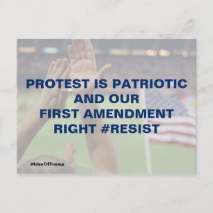 Protest ist die patriotische First Amendment-Resis Postkarte