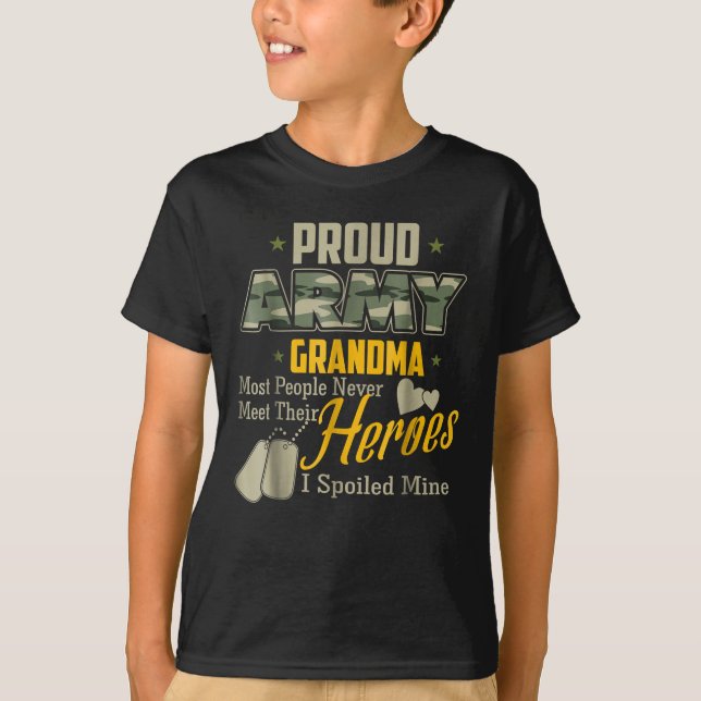  Proud Army Oma Shirt Super Cool Oma Army (Vorderseite)