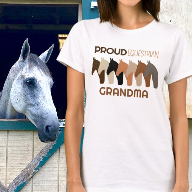 Proud Equestrian Oma T-Shirt (Von Creator hochgeladen)