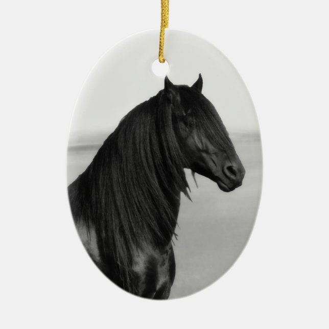 Proud Friesian Black Hengst Keramikornament (Vorne)