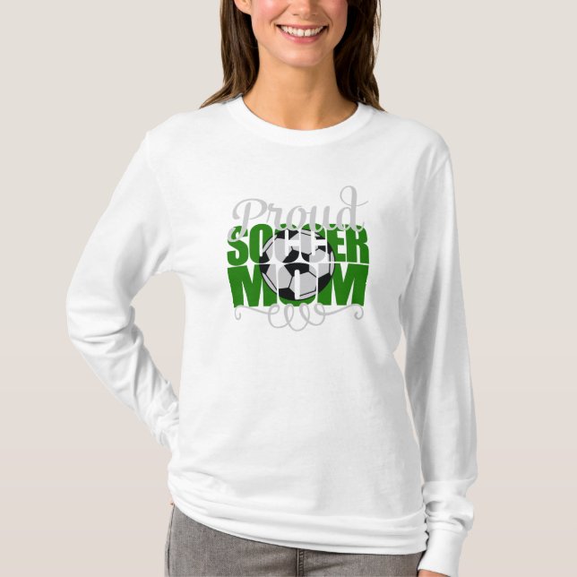 Proud-Fußball-Mama mit grünen Buchstaben T-Shirt (Vorderseite)