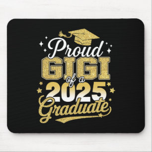 Proud Gigi mit einer Cl von 2025 Absolvent Senior Mousepad