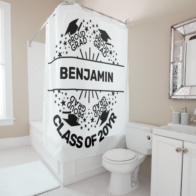 Proud grad Namensklasse Jahr Monogramm Duschvorhang (Beispiel)
