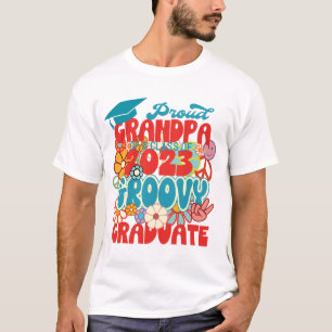 Proud GRANDPA einer Klasse von 2023 Graduate Retro T-Shirt