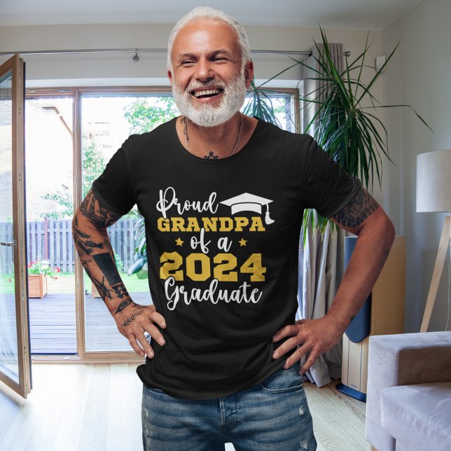 Proud Grandpa of the Graduate 2024 T-Shirt (Von Creator hochgeladen)