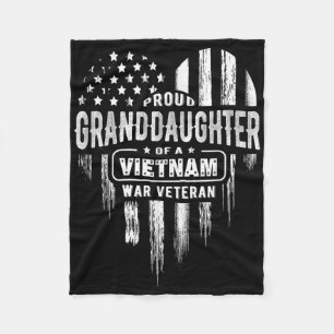 Proud Grandtochter Vietnam Krieg Veteran Opa Gr Fleecedecke