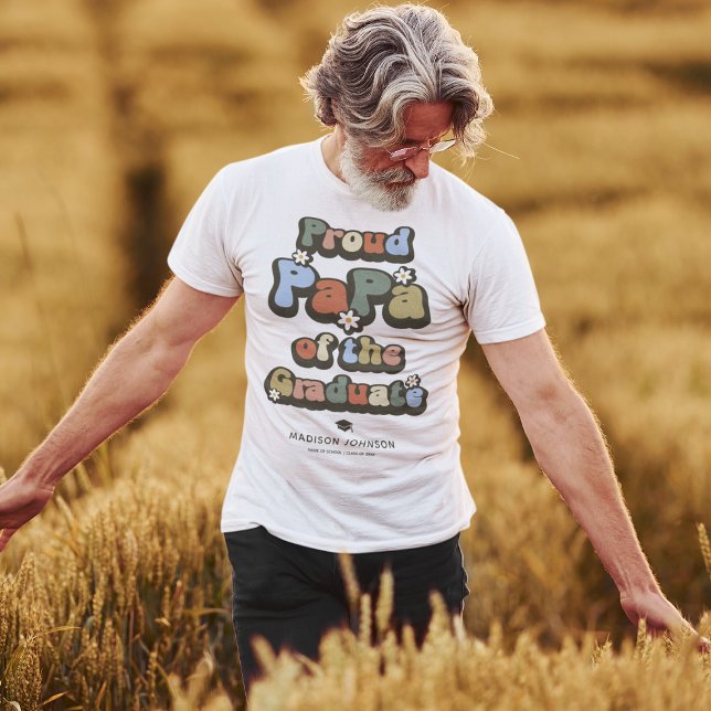 Proud Groovy Papa of the Graduate T-Shirt (Von Creator hochgeladen)