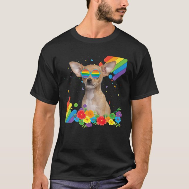 Proud LGBT Gay Chihuahua Dog Prig Flag Regenbogen  T-Shirt (Vorderseite)