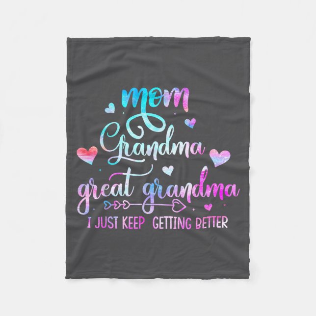 Proud Mom Grandma Great Grandma I Just Keep Gettin Fleecedecke (Vorderseite)
