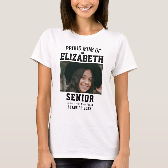 Proud Mom Senior Year Graduate Parent Custom T-Shirt (Vorderseite)