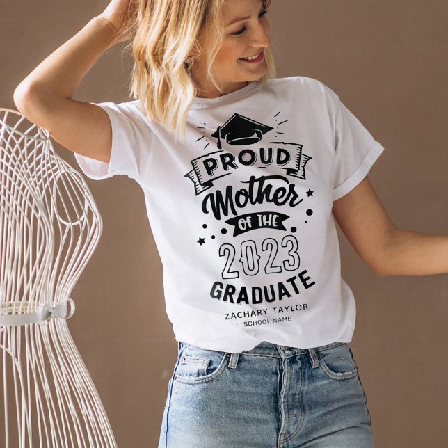 Proud Mother 2023 Graduate White T-Shirt (Von Creator hochgeladen)