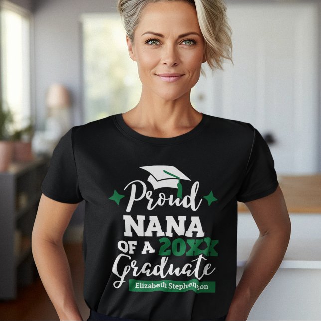 Proud Nana von 2023 Absolvent grüne Tassel T-Shirt (Von Creator hochgeladen)
