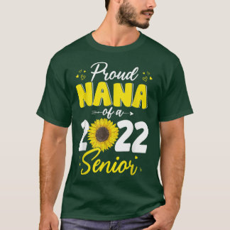 Proud Nana von einem Senior Graduate 2022 Sunfloe T-Shirt