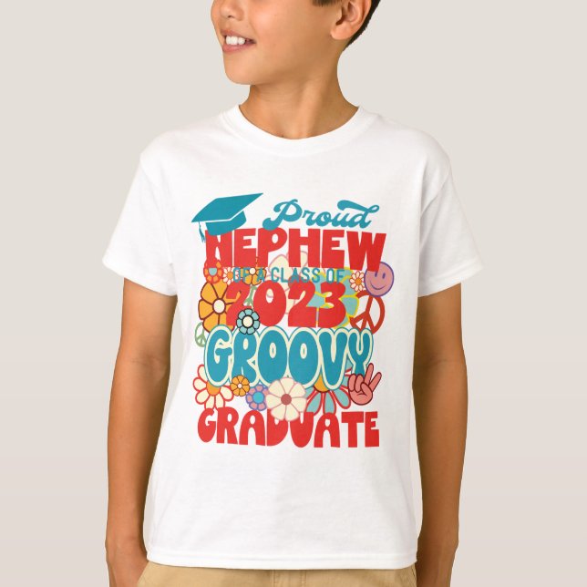 Proud NEPHEW einer Klasse von 2023 Graduate Retro T-Shirt (Vorderseite)
