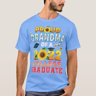 Proud Oma einer Klasse 2022 Uni Graduate Sun T-Shirt