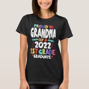 Proud Oma eines 2022 1. Grade Graduate T-Shirt