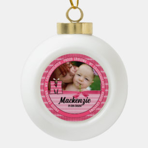 Proud Oma Monogram M New Baby Girl Keramik Kugel-Ornament