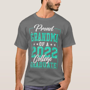 Proud Oma of a 2022 Uni Graduate Graduation T-Shirt