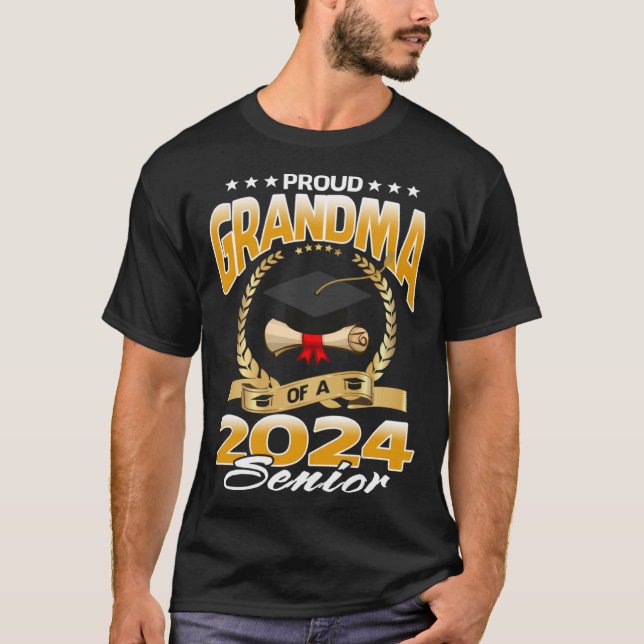 Proud Oma of a 2024 Senior Abschluss 2024 T-Shirt (Vorderseite)