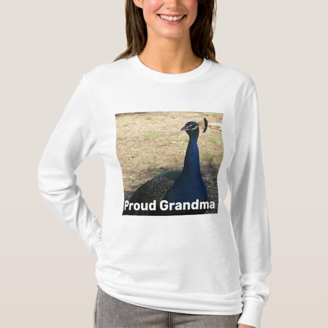 Proud Oma Vibrant Peacock Foto Nature T-Shirt (Vorderseite)